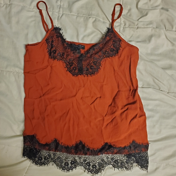 Urban behavior tank - Picture 2 of 2